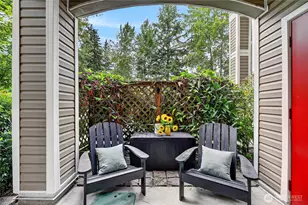 10709 Valley View Rd, Bothell, WA 98011 - Photo 4