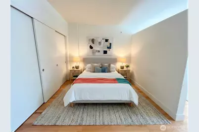 2911 2nd Avenue #324, Seattle, WA 98121 - Photo 2