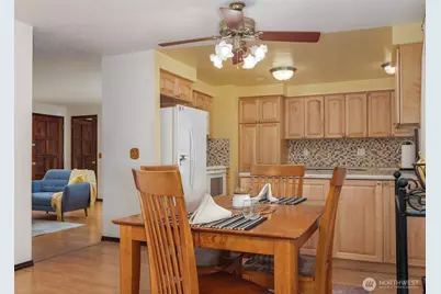 2205 W 14th St, Port Angeles, WA 98363 - Photo 12