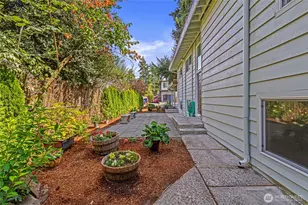 10017 12th Ave NE, Seattle, WA 98125 - Photo 22