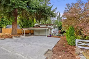 10017 12th Ave NE, Seattle, WA 98125 - Photo 2