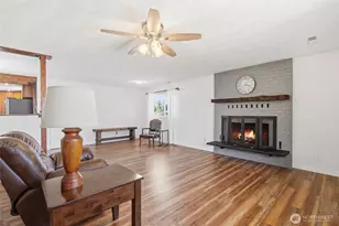 381 N Cascade St, Buckley, WA 98321 - Photo 6
