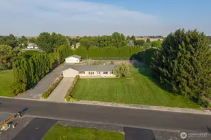 4791 Bluff Dr NE, Moses Lake, WA 98837 - Photo 2