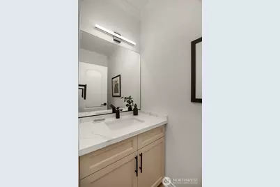 1102 Bellevue Way SE #2, Bellevue, WA 98004 - Photo 14