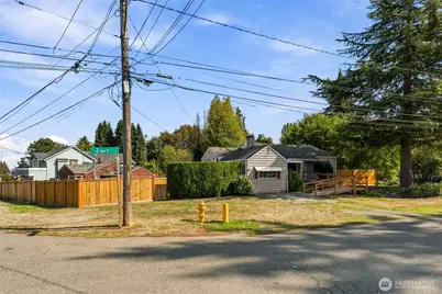 10454 2nd Avenue S, Seattle, WA 98168 - Photo 30