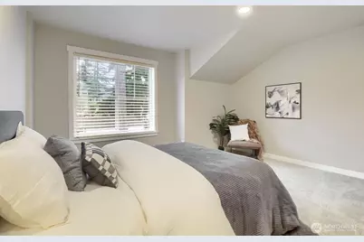 12757 Dayton Avenue N #B, Seattle, WA 98133 - Photo 20