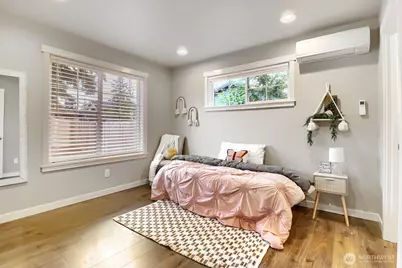 12757 Dayton Avenue N #B, Seattle, WA 98133 - Photo 12