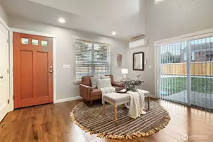12757 Dayton Ave N, Seattle, WA 98133 - Photo 4