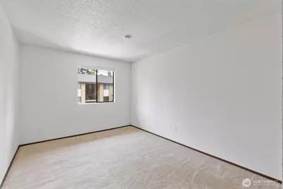16200 NE 12th Court #D59, Bellevue, WA 98008 - Photo 18