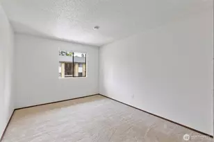 16200 NE 12th Ct, Bellevue, WA 98008 - Photo 18