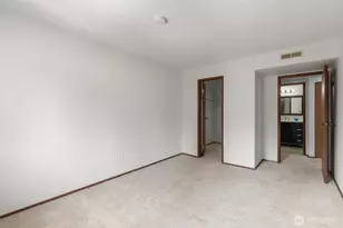 16200 NE 12th Ct, Bellevue, WA 98008 - Photo 20