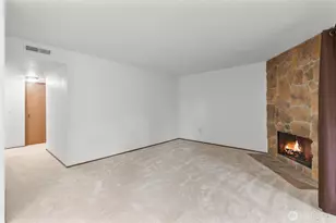 16200 NE 12th Ct, Bellevue, WA 98008 - Photo 16