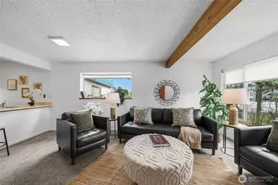 1740 NE 86th Street #311, Seattle, WA 98115 - Photo 6