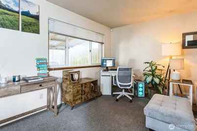 126 W Casino Road #13, Everett, WA 98204 - Photo 6