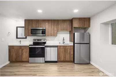 4400 Linden Ave N, Seattle, WA 98103 - Photo 4