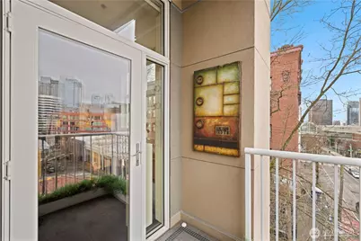 303 E Pike Street #503, Seattle, WA 98122 - Photo 20