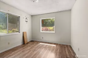 905 Peters St, Raymond, WA 98577 - Photo 18