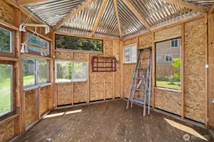 905 Peters St, Raymond, WA 98577 - Photo 26