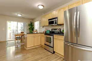 1239 Evans Ct, DuPont, WA 98327 - Photo 8