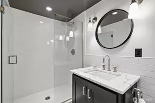 415 Wheeler St, Seattle, WA 98109 - Photo 30