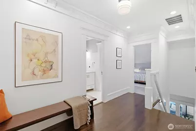 415 Wheeler Street, Seattle, WA 98109 - Photo 20
