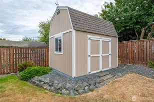 809 NE Perkins St, Coupeville, WA 98239 - Photo 34
