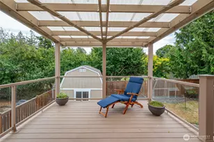 809 NE Perkins St, Coupeville, WA 98239 - Photo 26