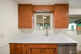 237 Y St SE, Tumwater, WA 98501 - Photo 12