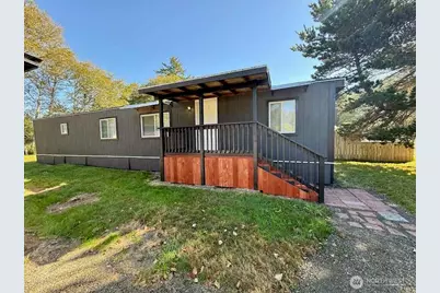 210 E Rain Street, Ocean Shores, WA 98569 - Photo 8