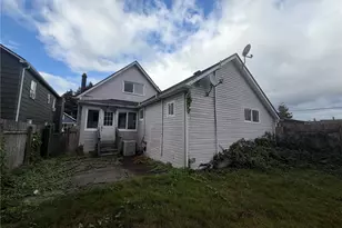 152 Karr Ave, Hoquiam, WA 98550 - Photo 2