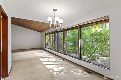 12929 NE 25th Place, Bellevue, WA 98005 - Photo 12