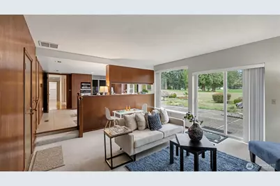 14121 SE Fairwood Boulevard, Renton, WA 98058 - Photo 10