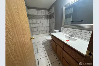 208 Vogel Road, Castle Rock, WA 98611 - Photo 8