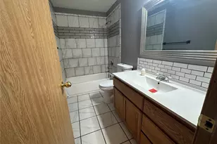 208 Vogel Rd, Castle Rock, WA 98611 - Photo 8