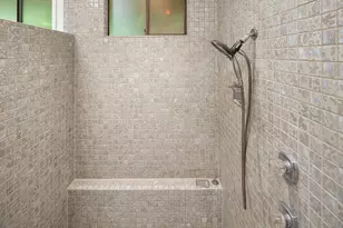 2725 Sahalee Dr W, Sammamish, WA 98074 - Photo 22