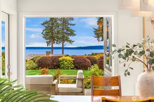 10017 Edgecombe Pl NE, Bainbridge Island, WA 98110 - Photo 12