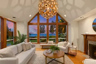 10017 Edgecombe Pl NE, Bainbridge Island, WA 98110 - Photo 38
