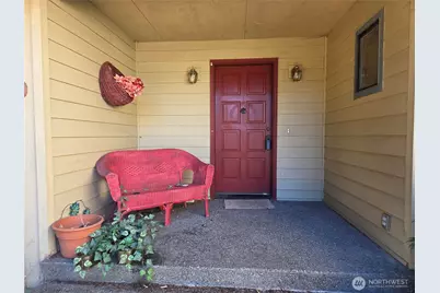 15120 30th Avenue Ct E, Tacoma, WA 98446 - Photo 2