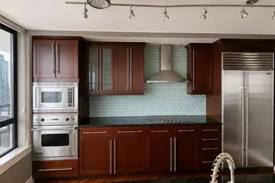 2201 3rd Ave, Seattle, WA 98121 - Photo 12