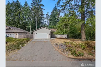 17825 Clear Lake Blvd SE, Yelm, WA 98597 - Photo 2