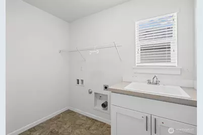 27427 14th Place S, Des Moines, WA 98198 - Photo 26