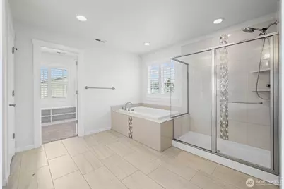 27427 14th Place S, Des Moines, WA 98198 - Photo 20
