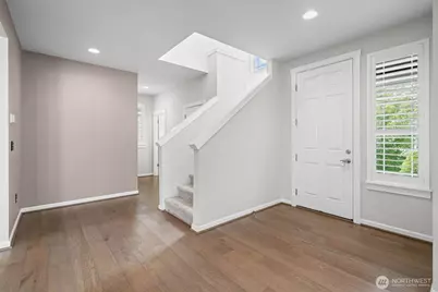 27427 14th Place S, Des Moines, WA 98198 - Photo 10