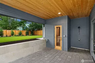 4321 NE 57th St, Seattle, WA 98105 - Photo 36