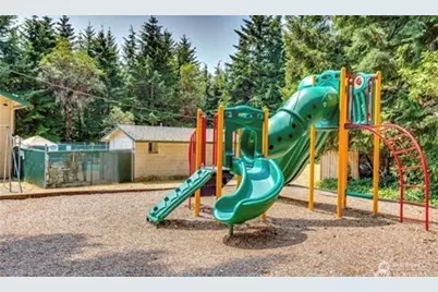 22415 Sunridge Way NE, Poulsbo, WA 98370 - Photo 36