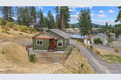 381 Twin Lakes Road, Cle Elum, WA 98922 - Photo 1
