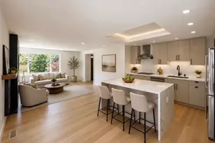3803 29th Ave W, Seattle, WA 98199 - Photo 4