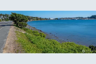 1188 SE Pioneer Way #103, Oak Harbor, WA 98277 - Photo 22