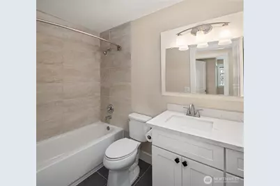 209 32nd Avenue, Seattle, WA 98122 - Photo 22