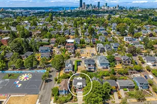 209 32nd Ave, Seattle, WA 98122 - Photo 32